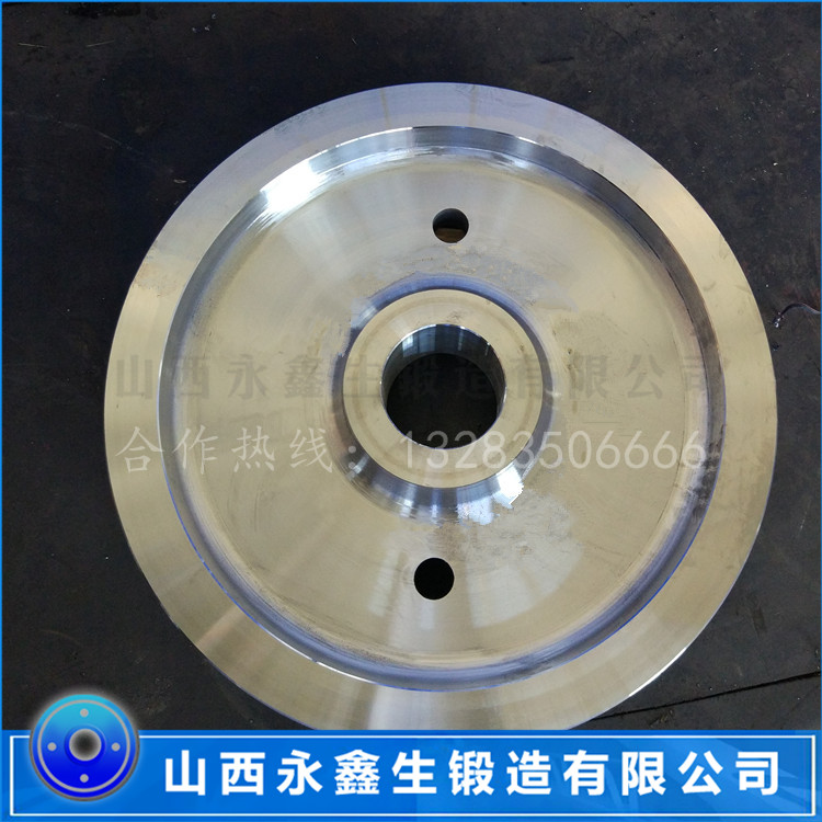 電動(dòng)平車車輪鍛件