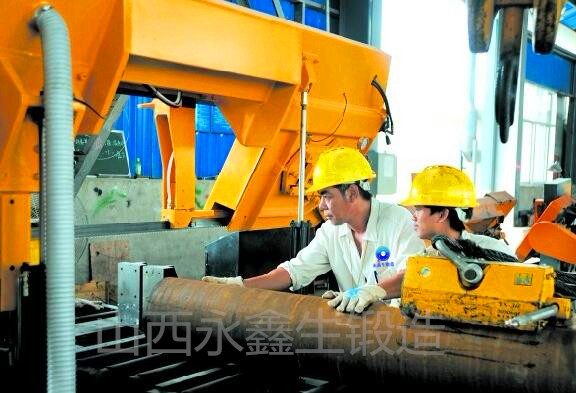 鍛造廠金屬下料